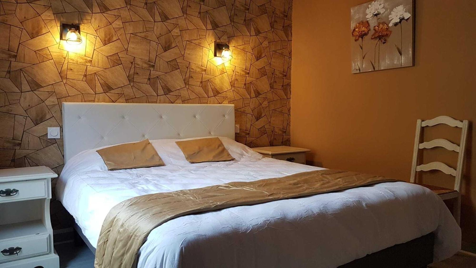 Le Castel Du Cantal Groupe Village Fani Thiézac Eksteriør bilde
